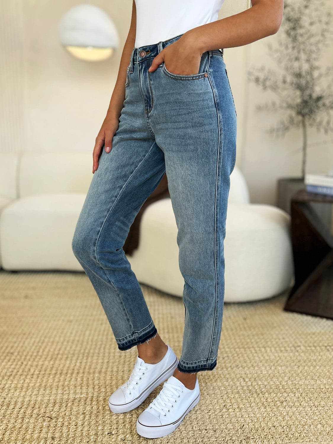Judy Blue magic release hem jeans