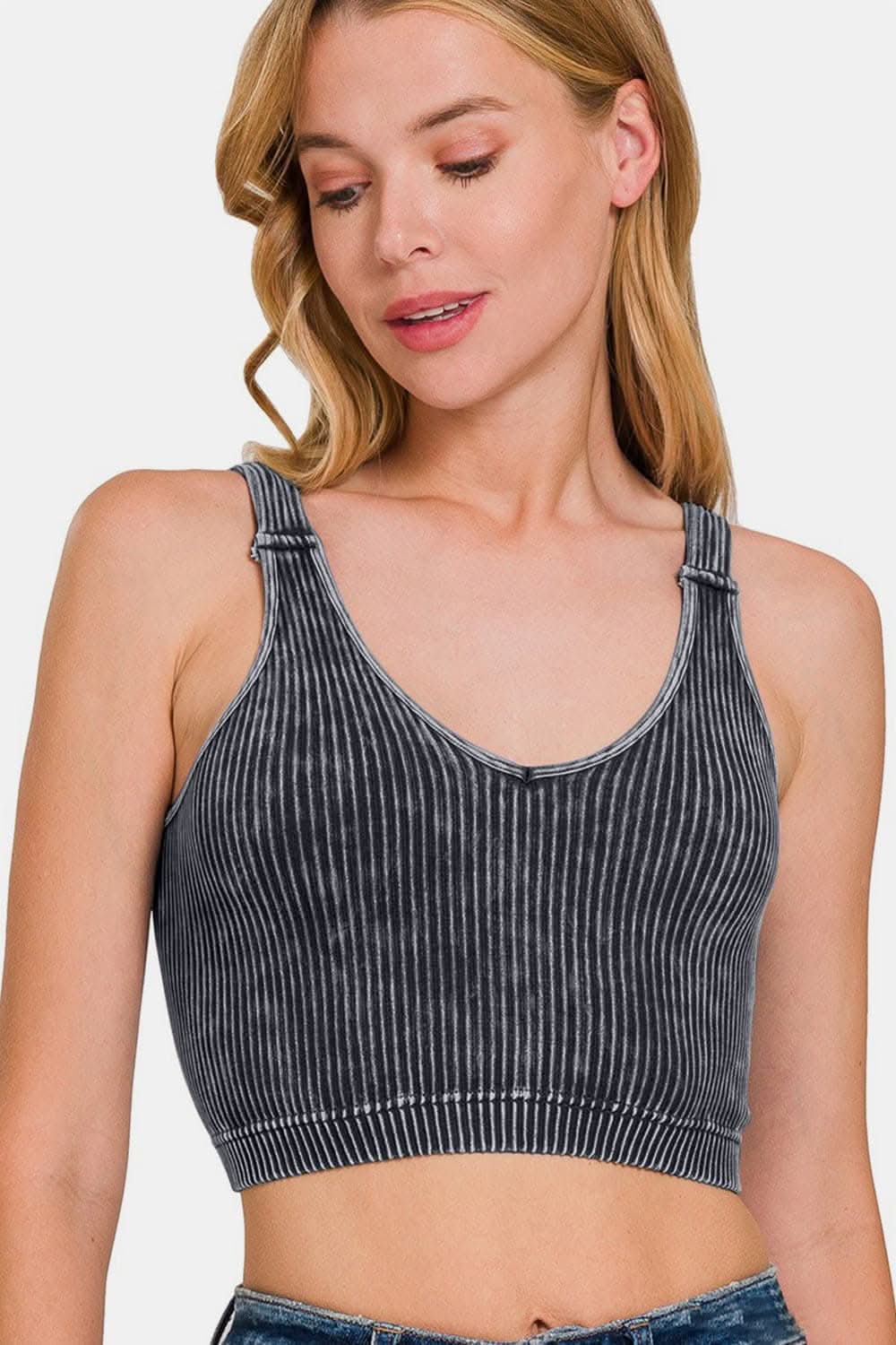 Zenana cropped v-neck tank top