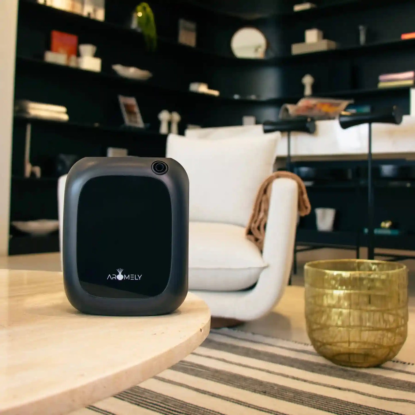 ARO 25 MAX - Smart Bluetooth Scent Diffuser up to 1,500 Sqft.