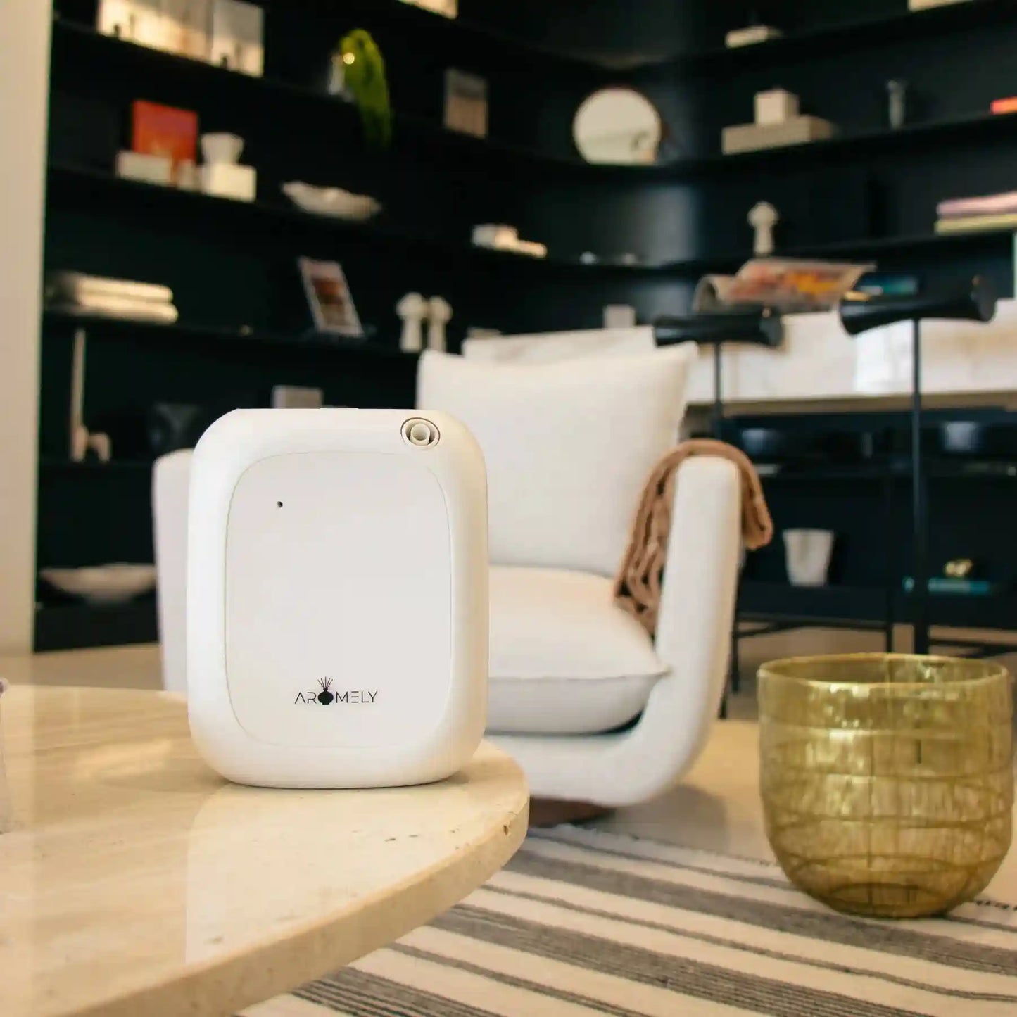 ARO 25 MAX - Smart Bluetooth Scent Diffuser up to 1,500 Sqft.