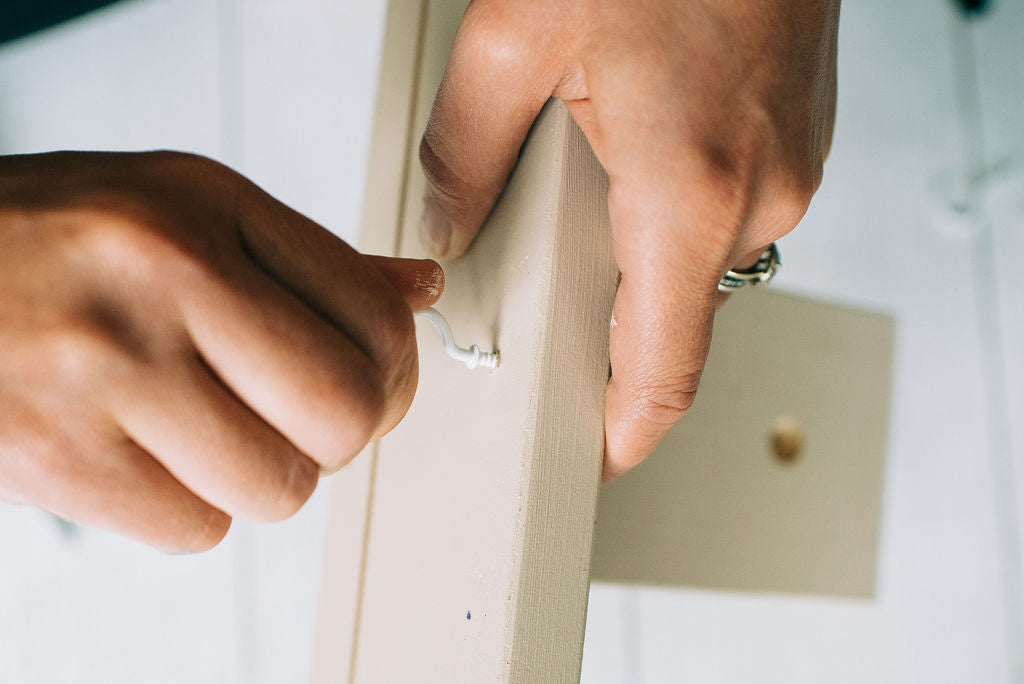 Hanging Mirror Shelf Kit