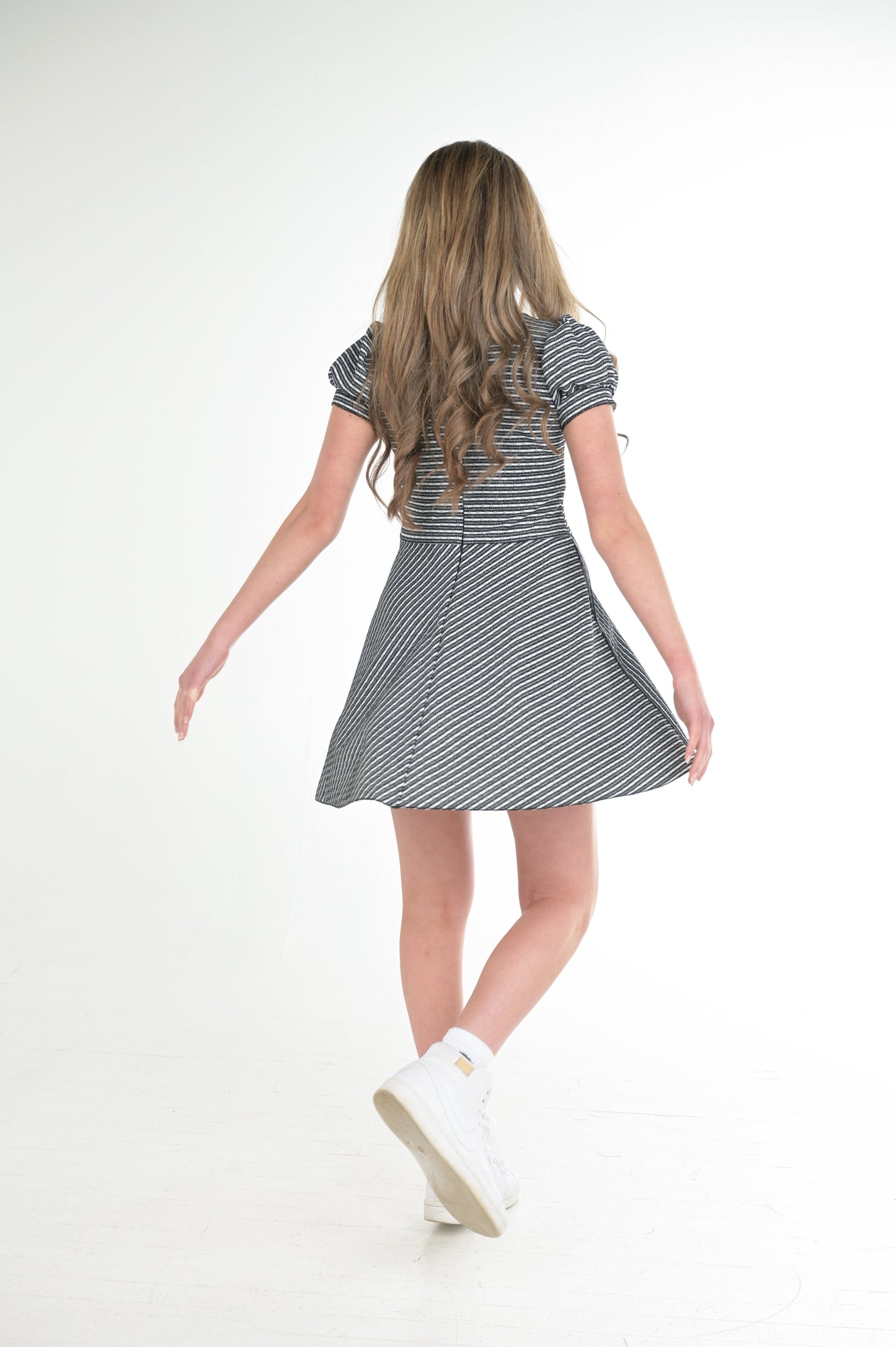 Hudson I B/W I Final Sale