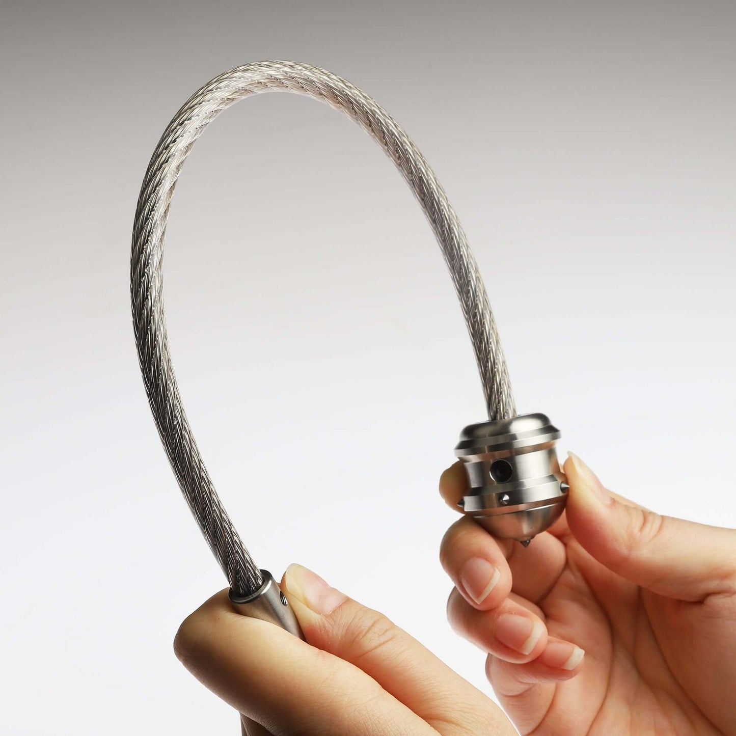 Stinger Stainless Steel Spiked Monkey Fist: Car Emergency Window Breaker