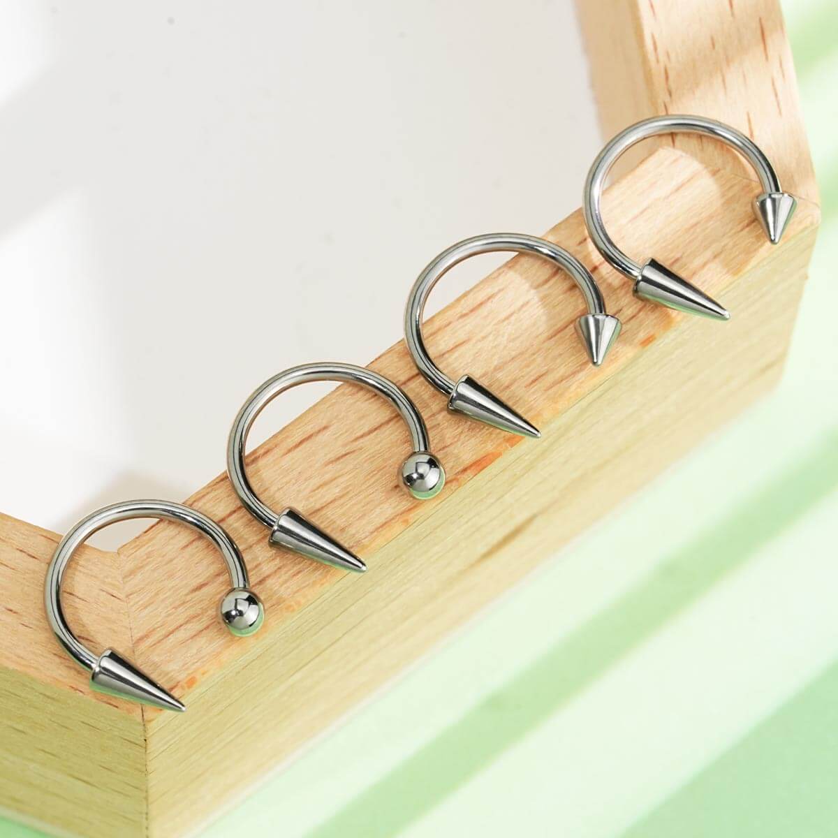 4PCS Spike and Ball Ends Horseshoe Septum Ring Set