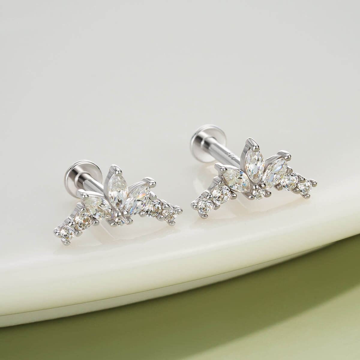14K White Gold Flower Petal CZ Cartilage Stud