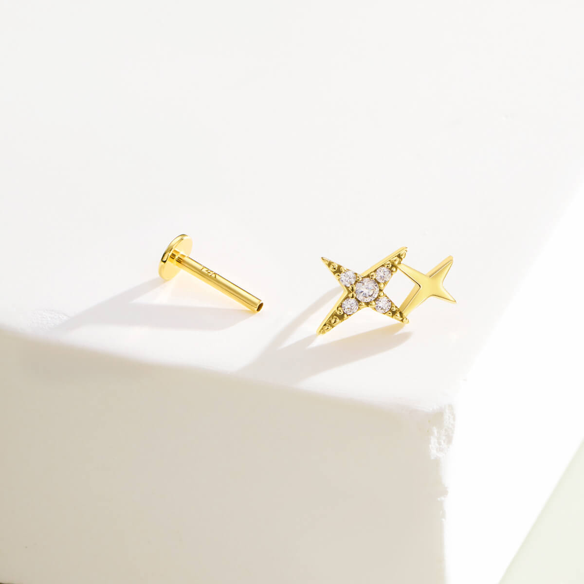 14K Gold Shinny Star Threadless Nose Stud