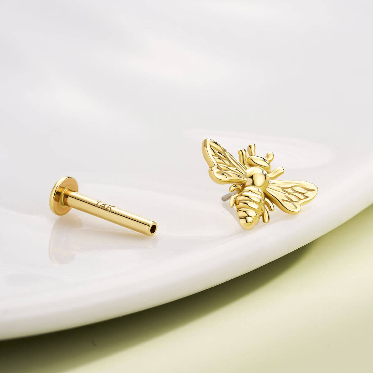 14K Gold Flying Bee Threadless Nose Stud