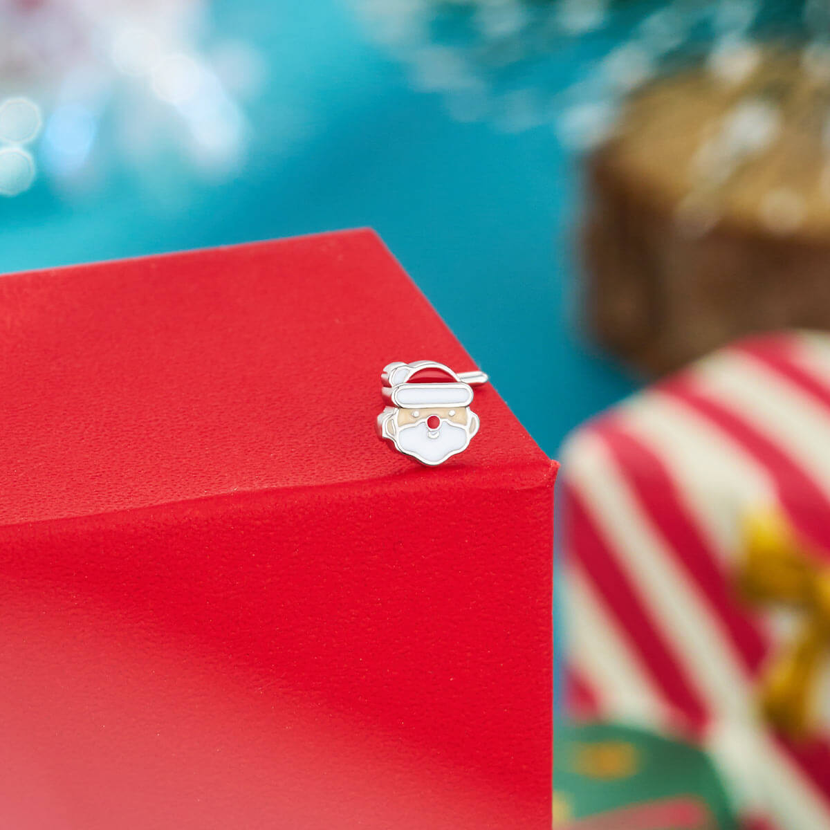 3PCS Christmas Santa/Hat/Tree Nose Studs Pack