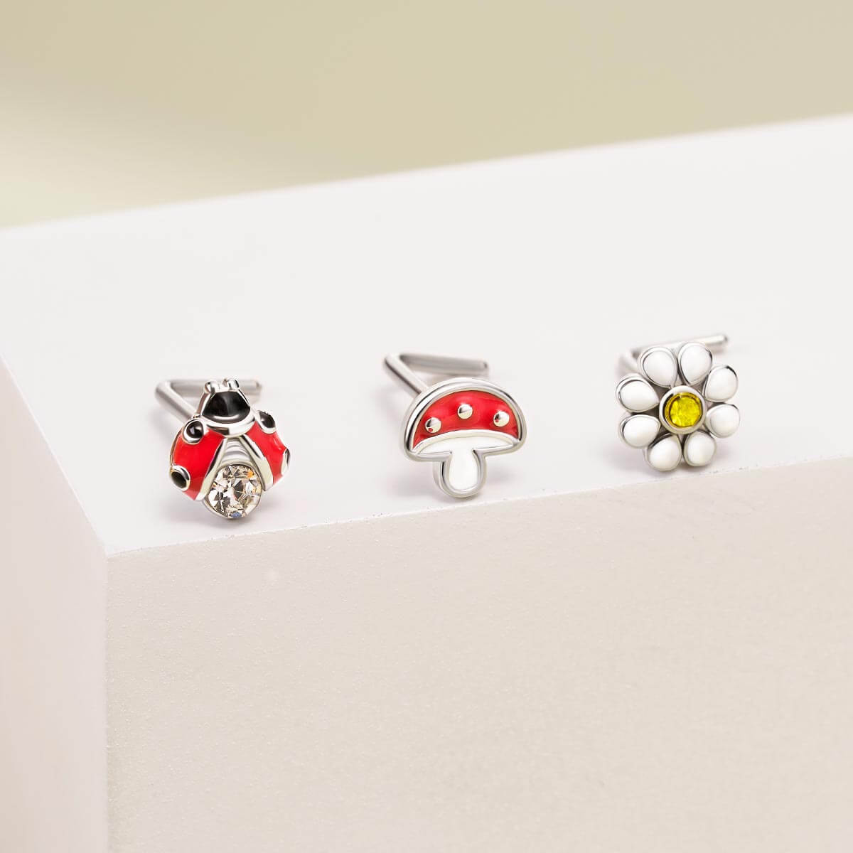 3PCS Daisy/Ladybird/Mushroom Nose Stud Pack