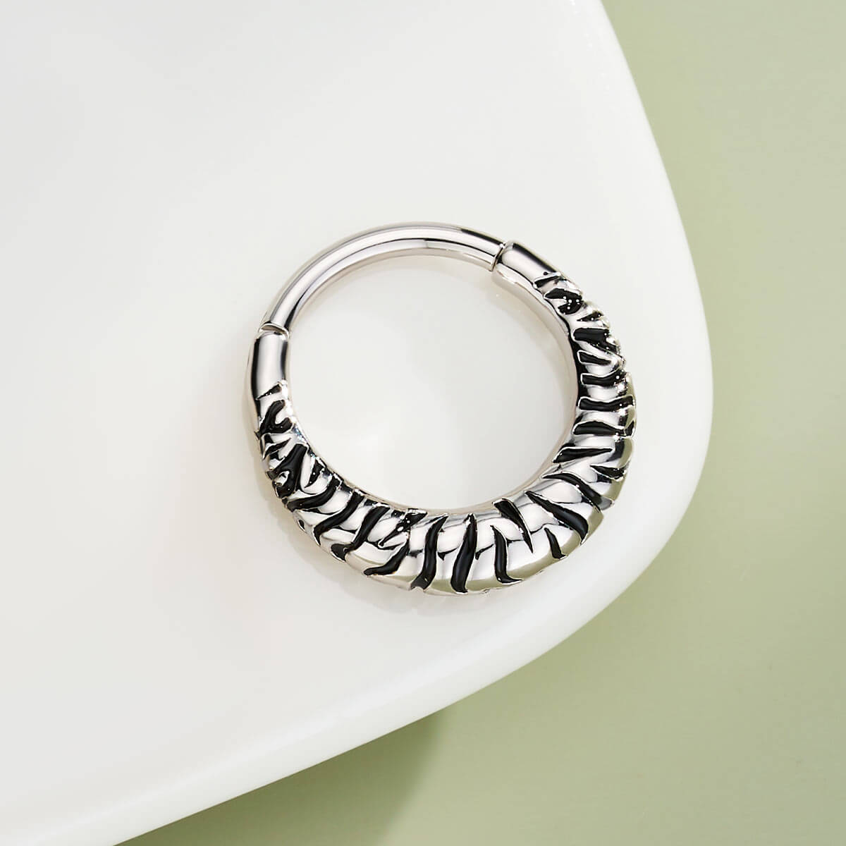Zebra Stripes Segment Septum Ring