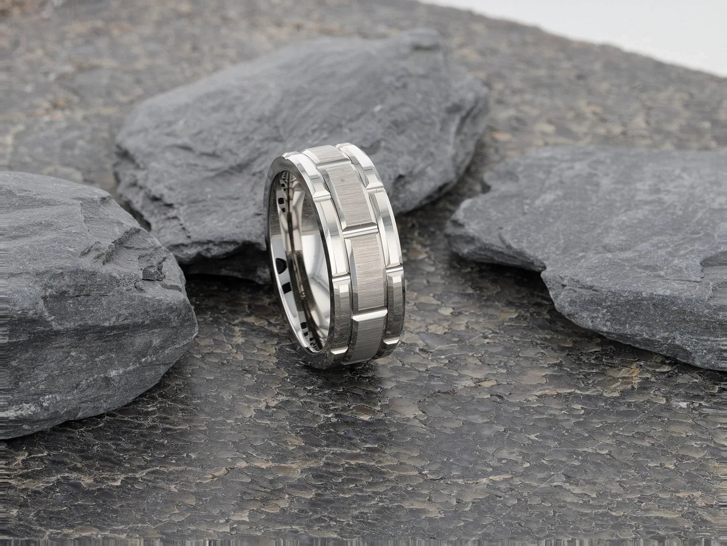 WARWICK Beveled Tungsten Carbide Wedding Band with Brush Finished Center and Alternating Grooves - 8mm