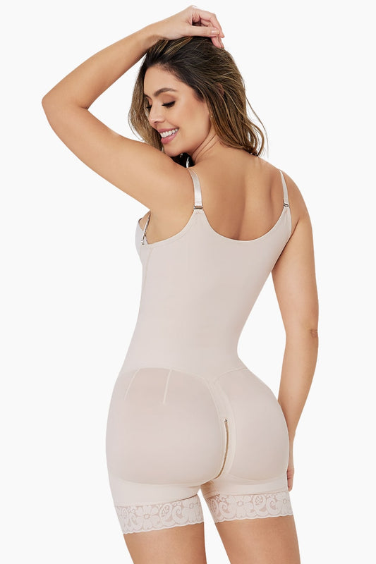 CURVEEZ BBL Effect Chic Body Shaper