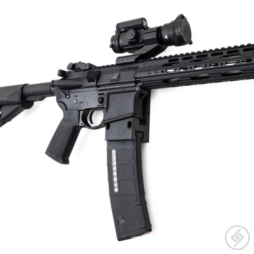 AR-15 + PMAG Mount