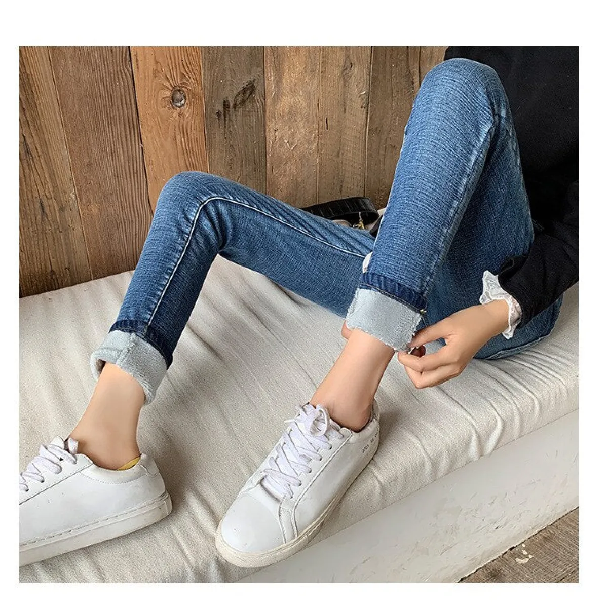 Thick Fleece-Lined High Waist Jeans