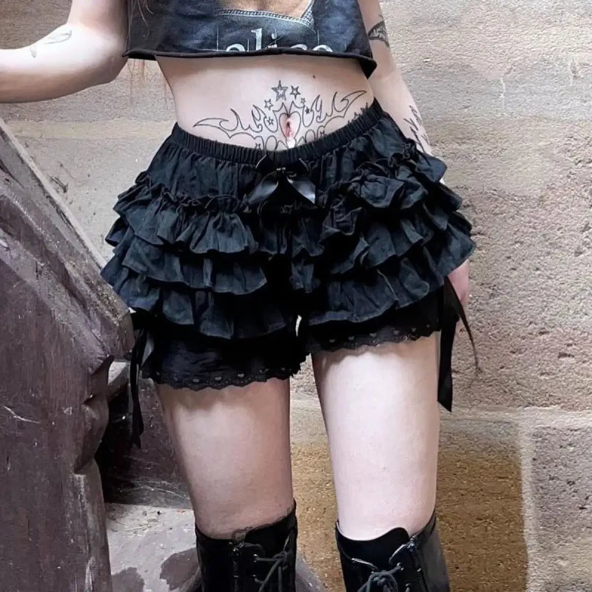 Gothic Lace Shorts - Sweet Bow Ruffle Bloomers