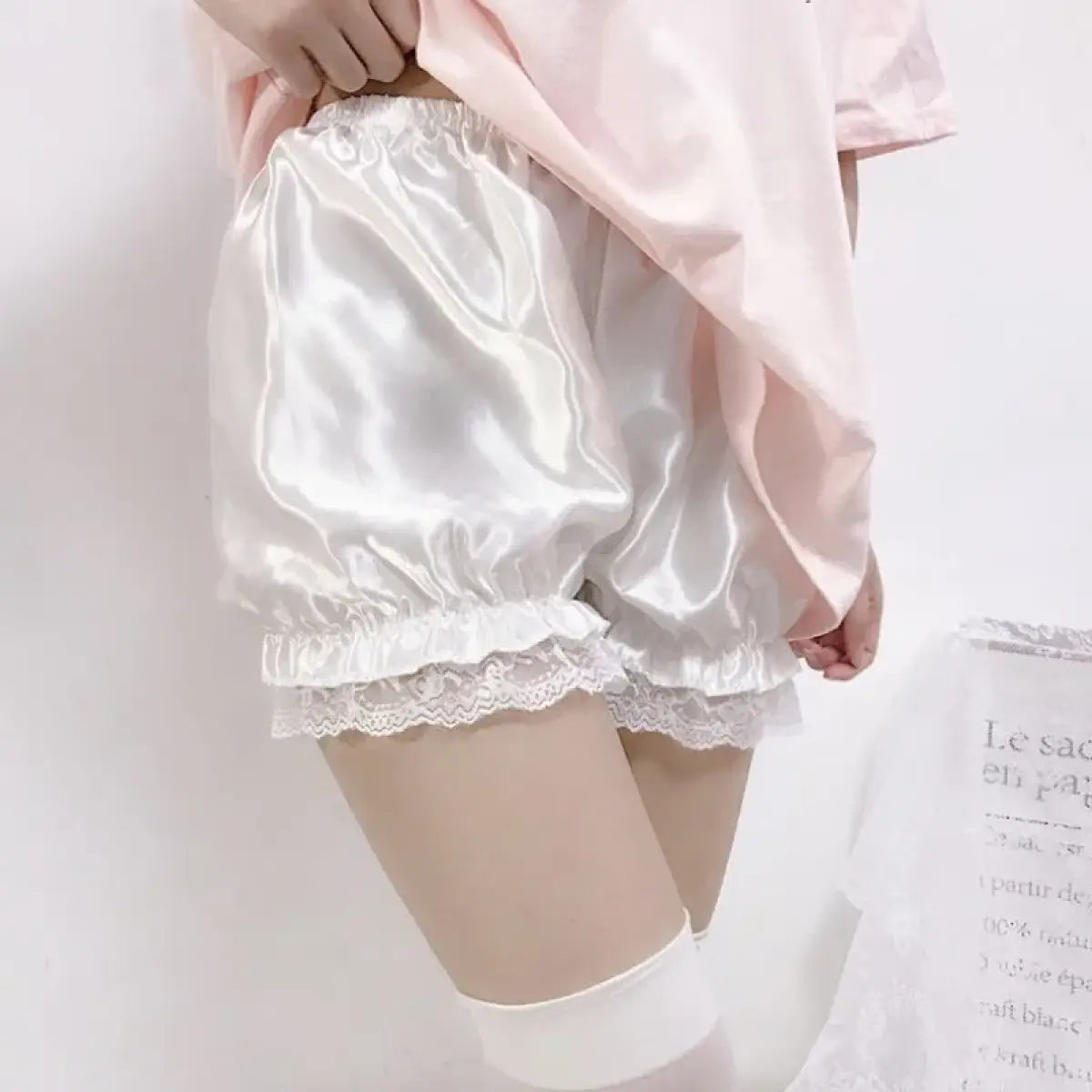 Gothic Lace Shorts - Sweet Bow Ruffle Bloomers