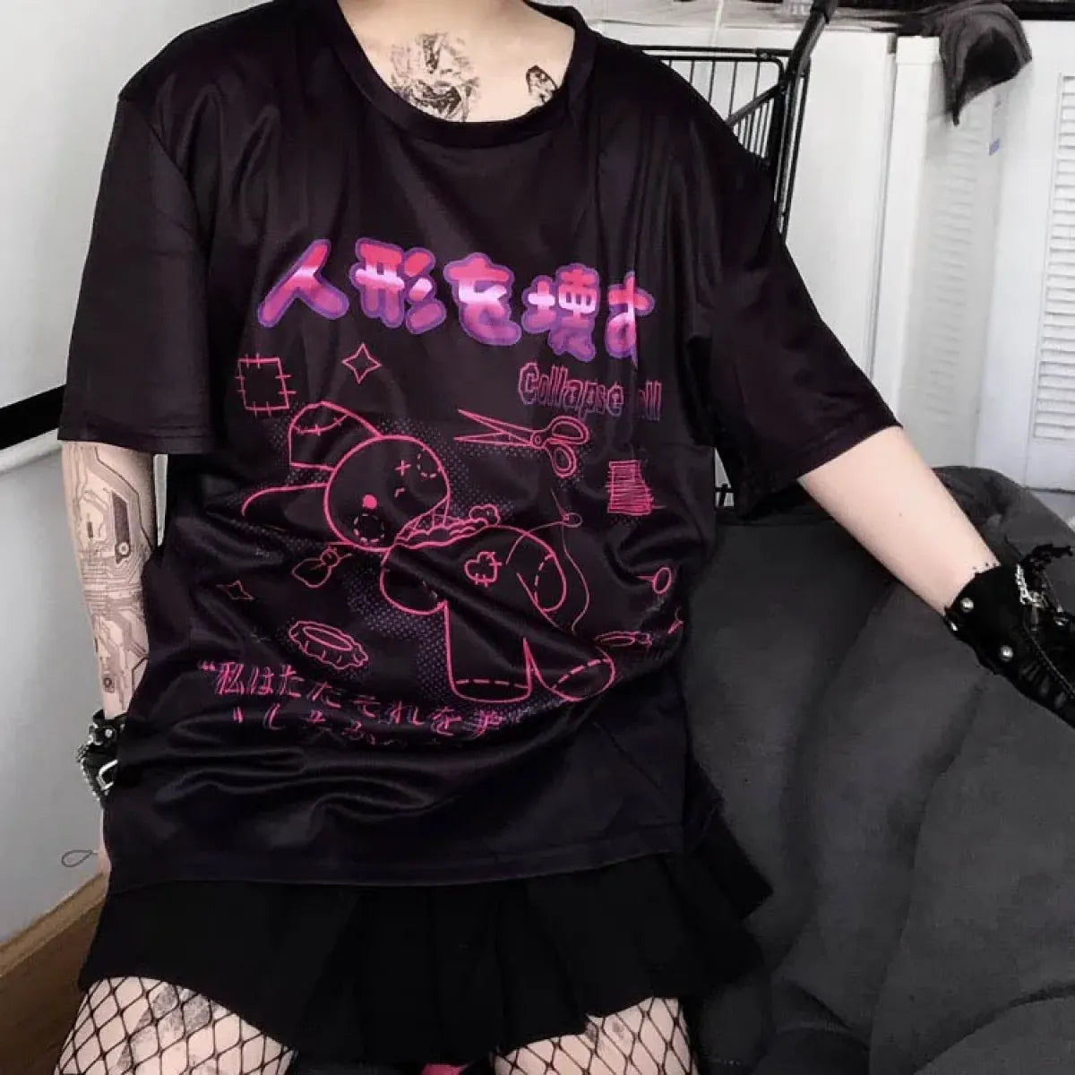 Harajuku Hopper Tee β Cyberpunk Bunny Graphic Crop Top