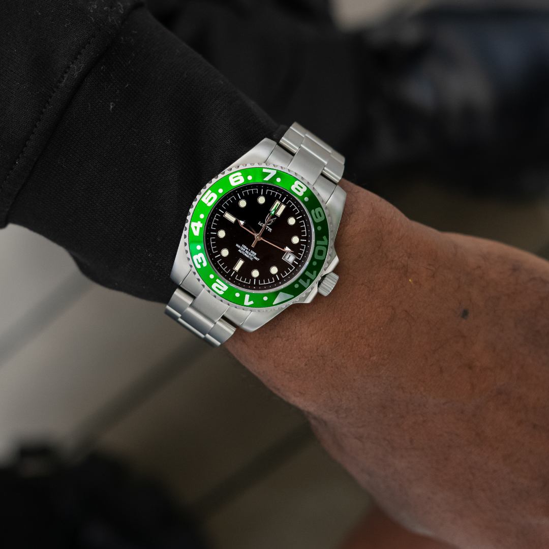 VO124SS - AUTOMATIC VOYAGER SILVER/GREEN