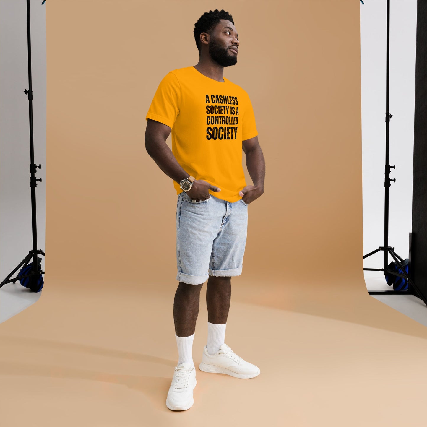 A Cashless Society is a Controlled Society Unisex t-shirt