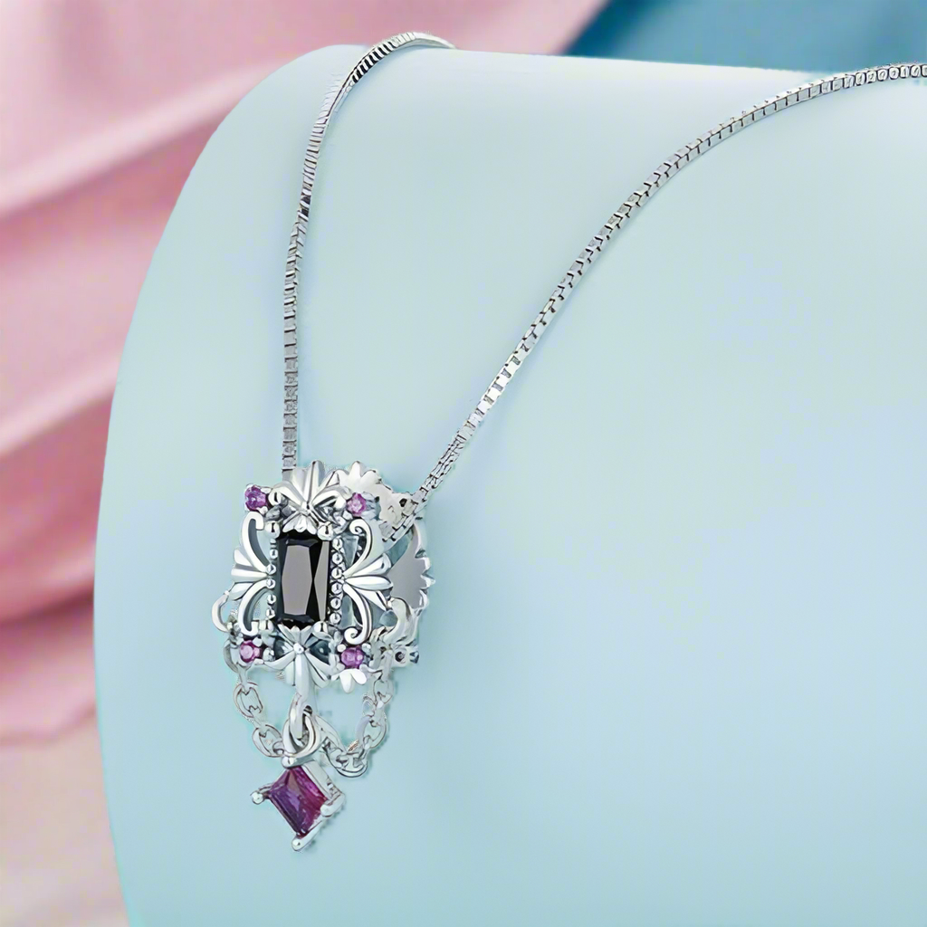 Vintage Fleur-de-lis Gothic Style Necklace