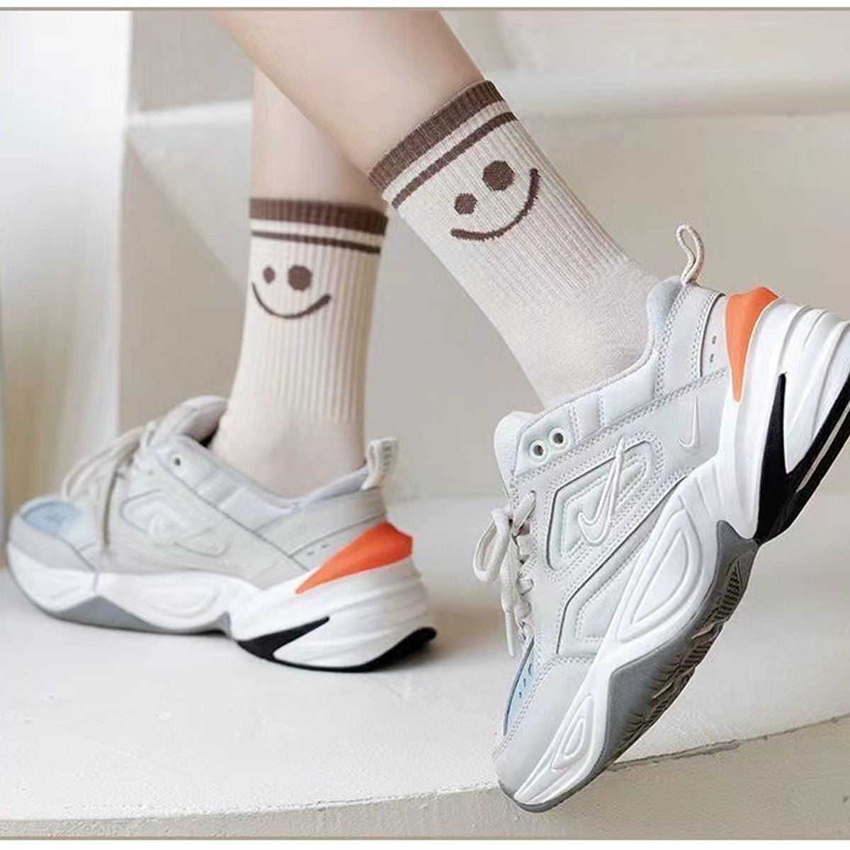 5 Pairs Smiley Face Crew Socks – Cute Cotton Socks for Women