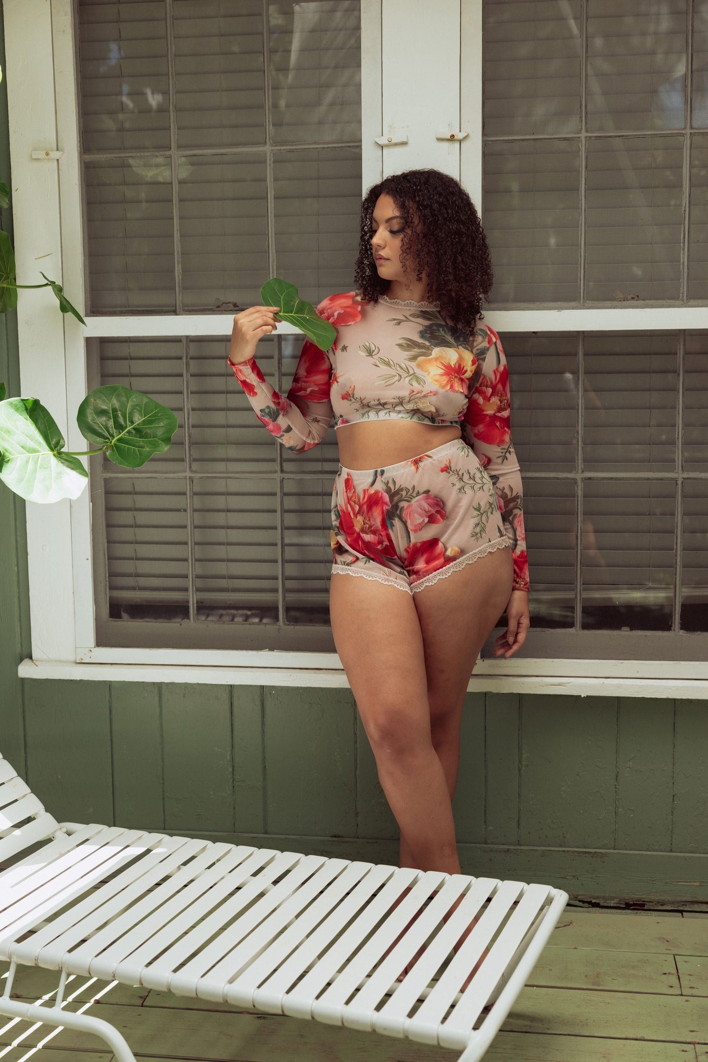 KILO BRAVA MESH COLLECTION- HIGH WAISTED SHORTS