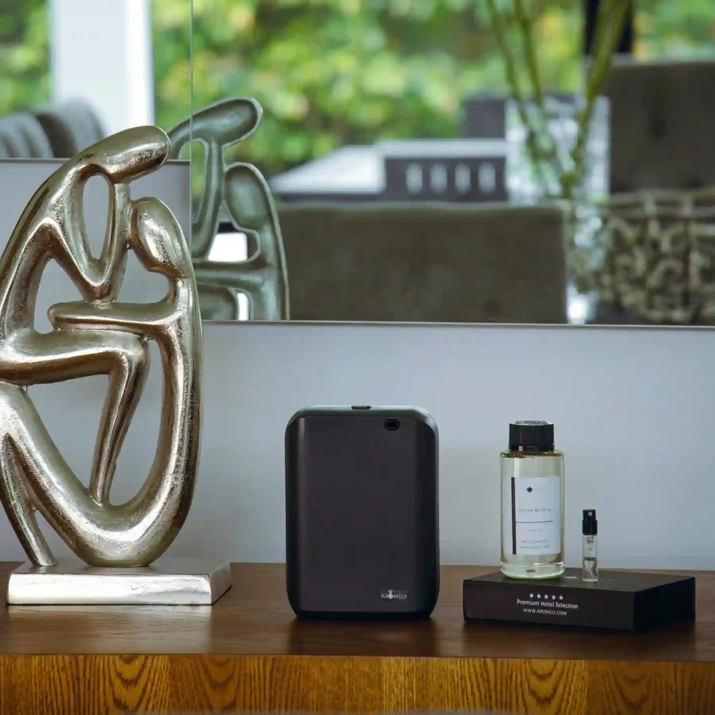 ARO X25 - Bluetooth Smart Scent Diffuser up to 1,000 Sqft.