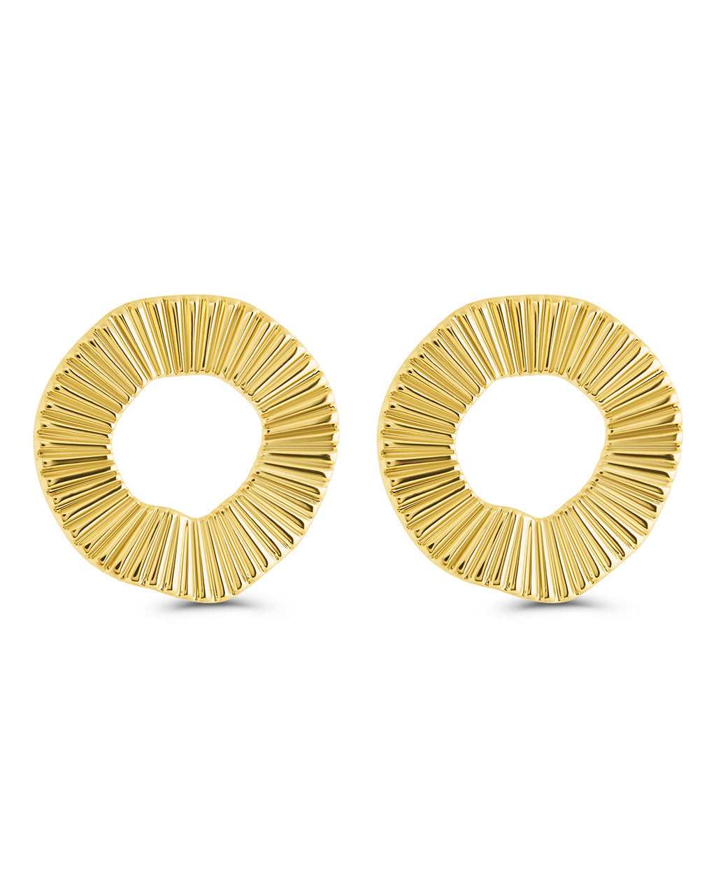 Viviana Ribbed Open Circle Stud Earrings