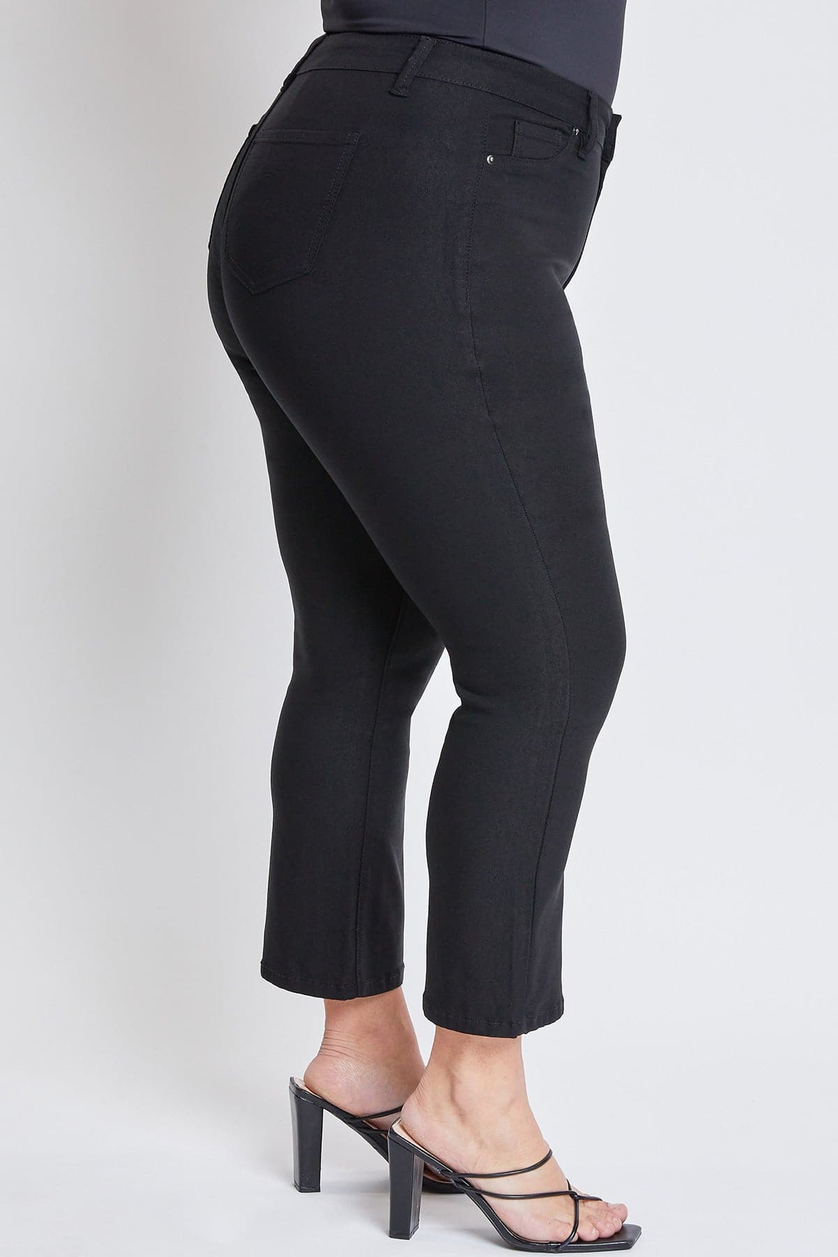 Women's Plus Hyperstretch Cropped Kick Flare Pants
