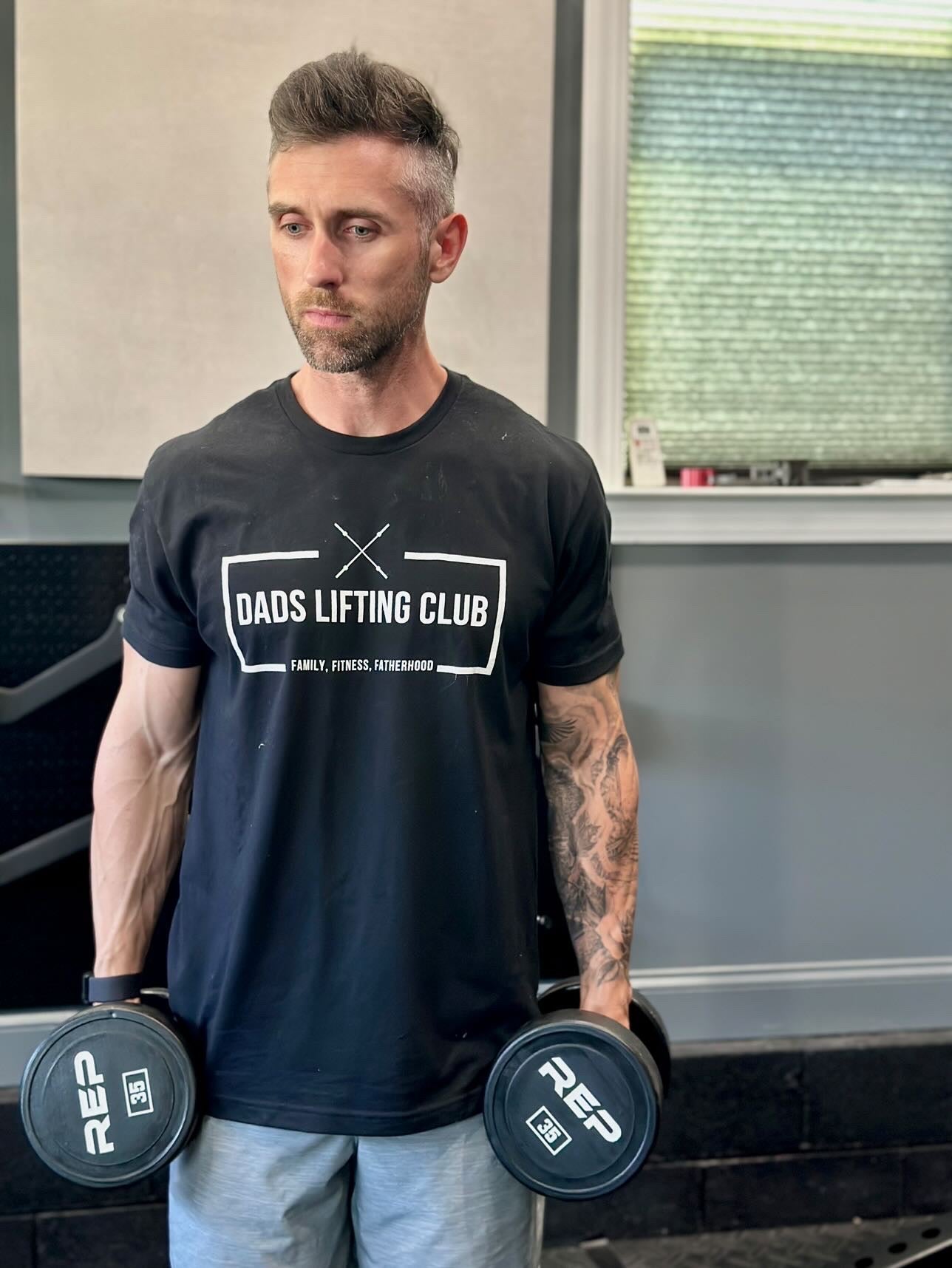 Dads Lifting Club V.2 Shirt