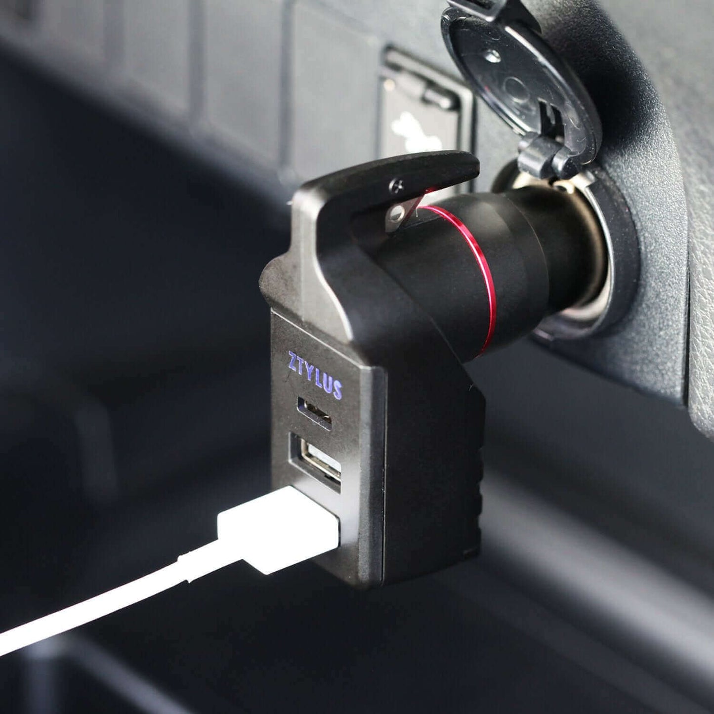 Stinger USB Type-C Car Charger Emergency Tool, Seatbelt Cutter, Spring-Loaded Car Window Breaker (Black)