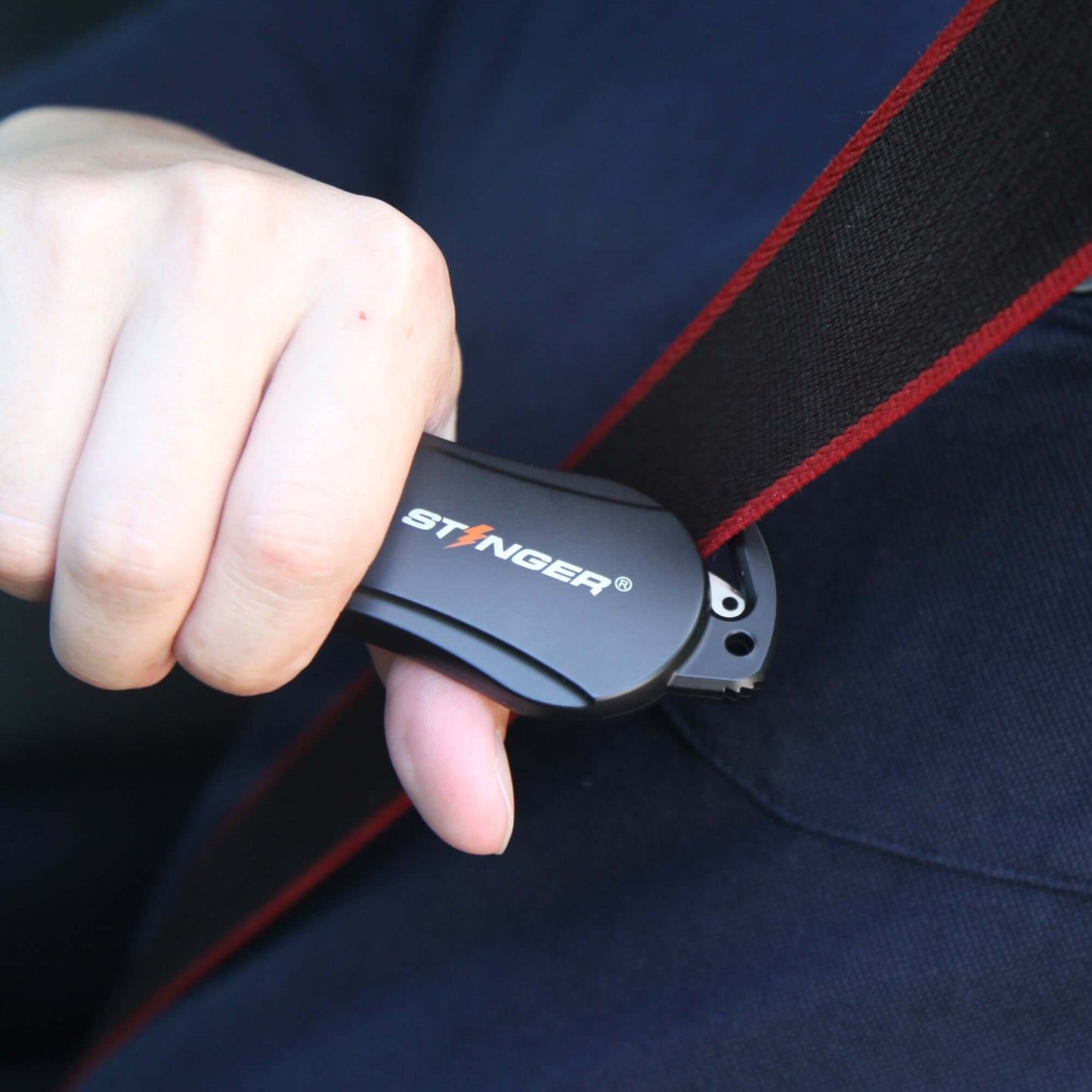 Stinger Personal Safety Alarm Keychain Emergency Tool: Siren Alarm, Seat Belt Cutter, Glass Breaker (Peony)
