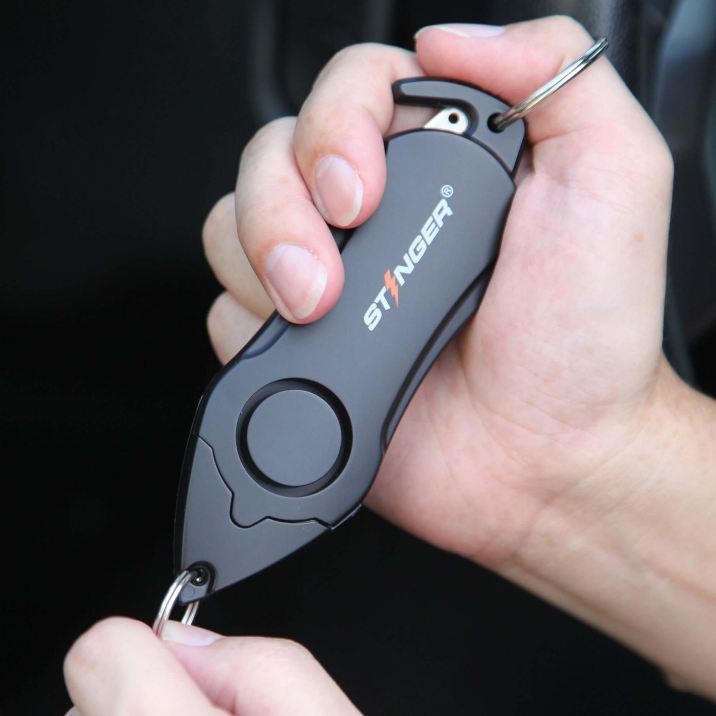 Stinger Personal Safety Alarm Keychain Emergency Tool: Siren Alarm, Seat Belt Cutter, Glass Breaker (Camouflage Green)
