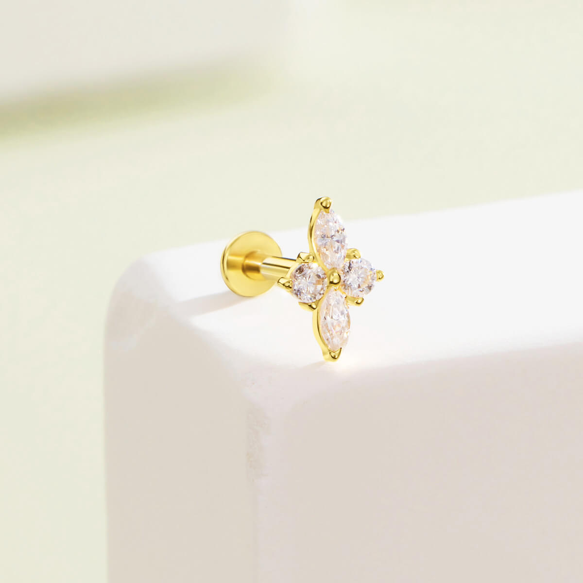 14K Gold Shinny CZ Internally Threaded Cartilage Stud