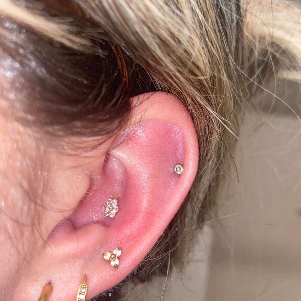 14K Gold CZ Flower Threadless Nose Stud