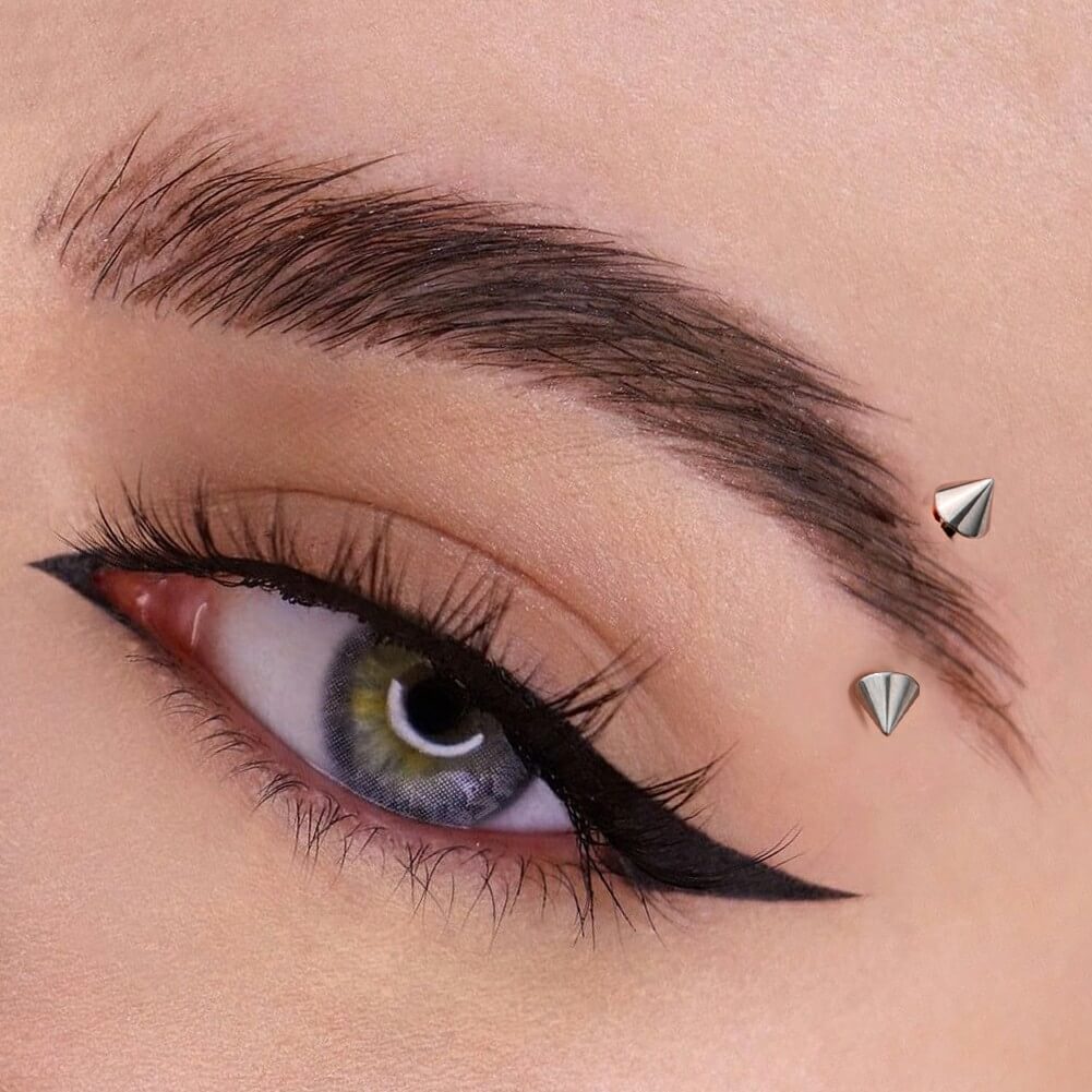 16G 2PCS Spike Internally Threaded Titanium Eyebrow Rings