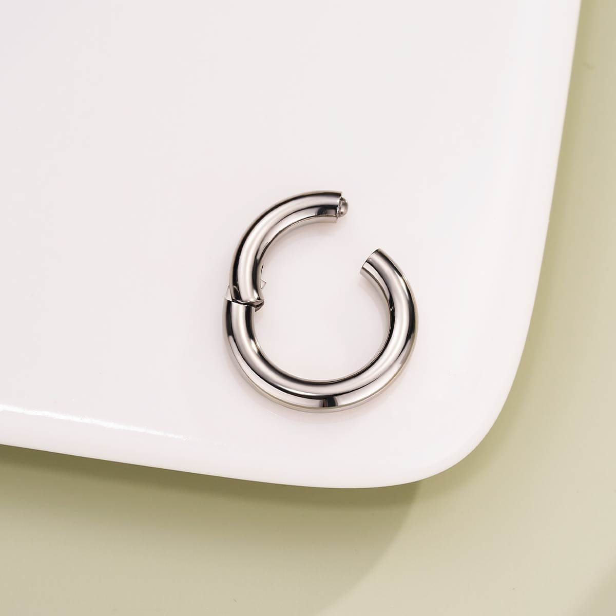 10G Septum Ring Titanium Hinged Segment Hoop