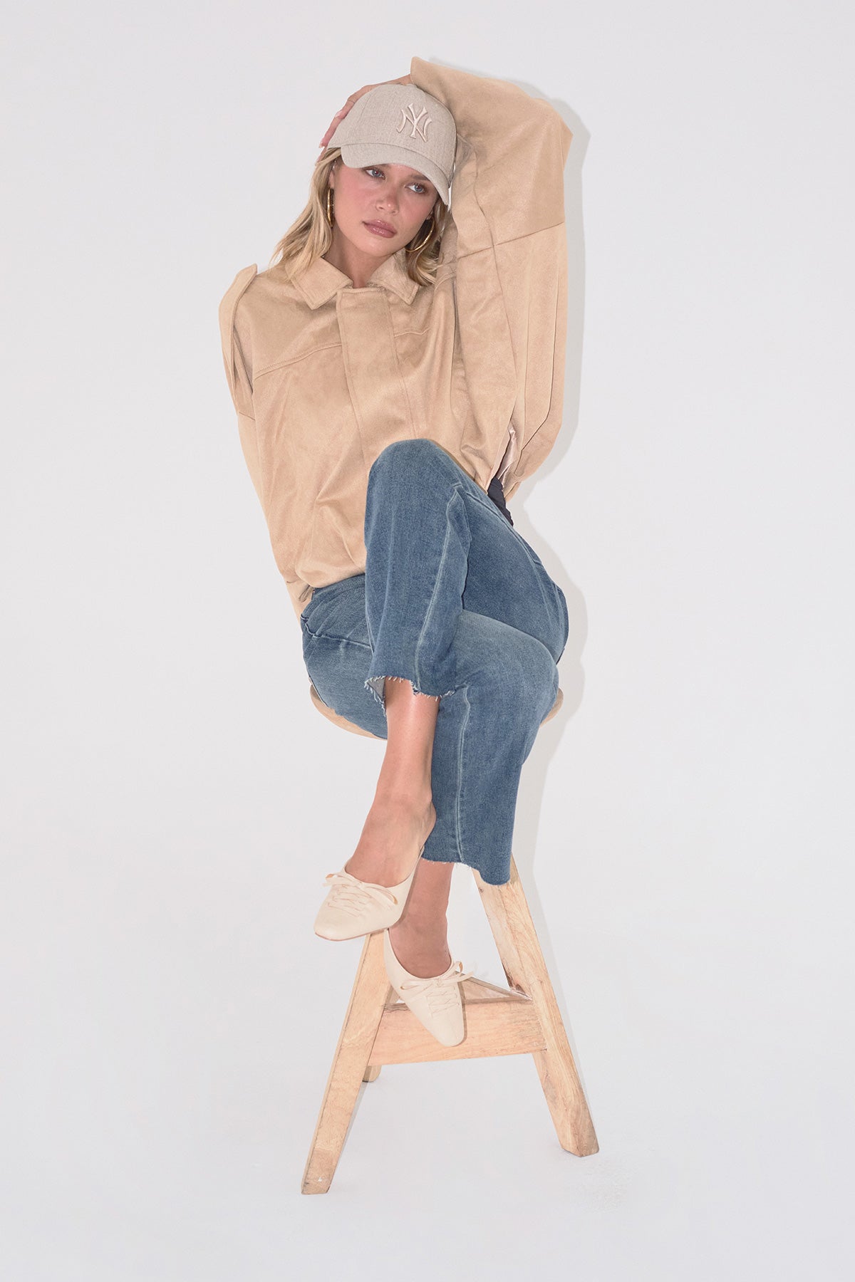 Women's Luxe Cropped Straight  Jeans