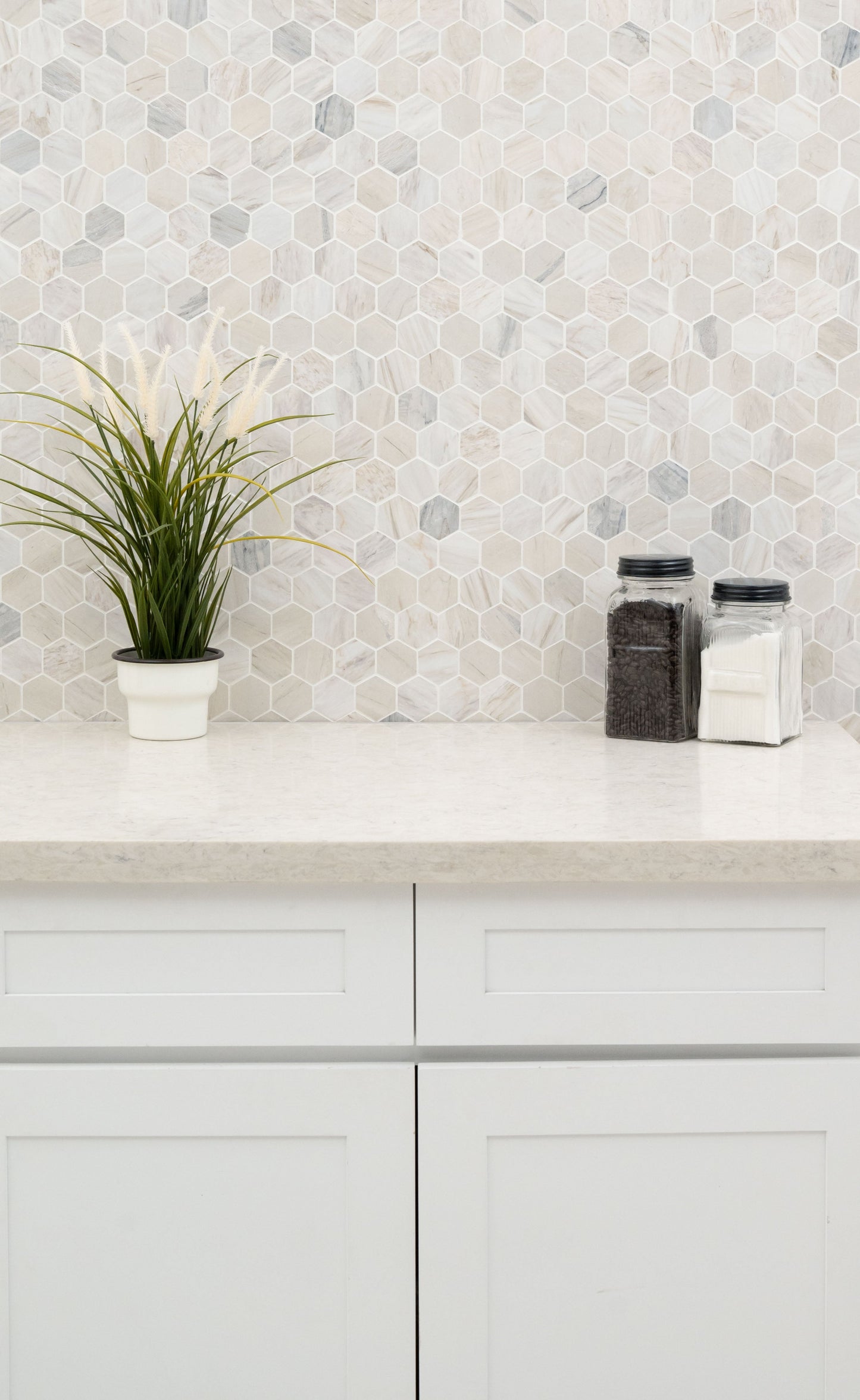 Angora Hexagon 11.75"x12" Polished Mosaic Marble Floor And Wall Tile - MSI Collection