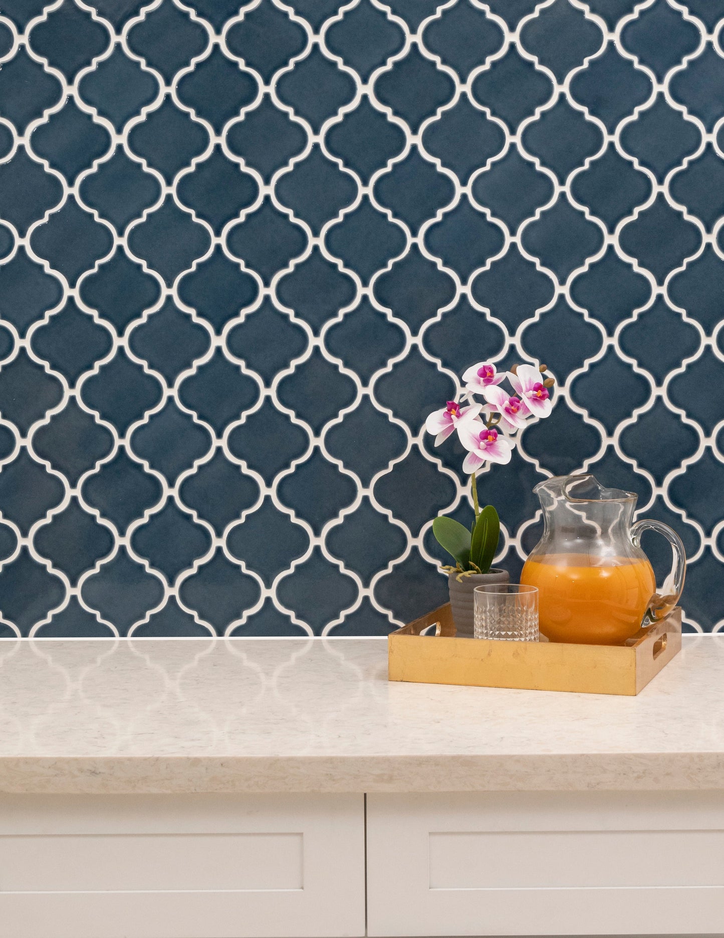 Bay Blue Arabesque 10.83"x15.50" Ceramic Mesh-Mounted Mosaic Tile - MSI Collection