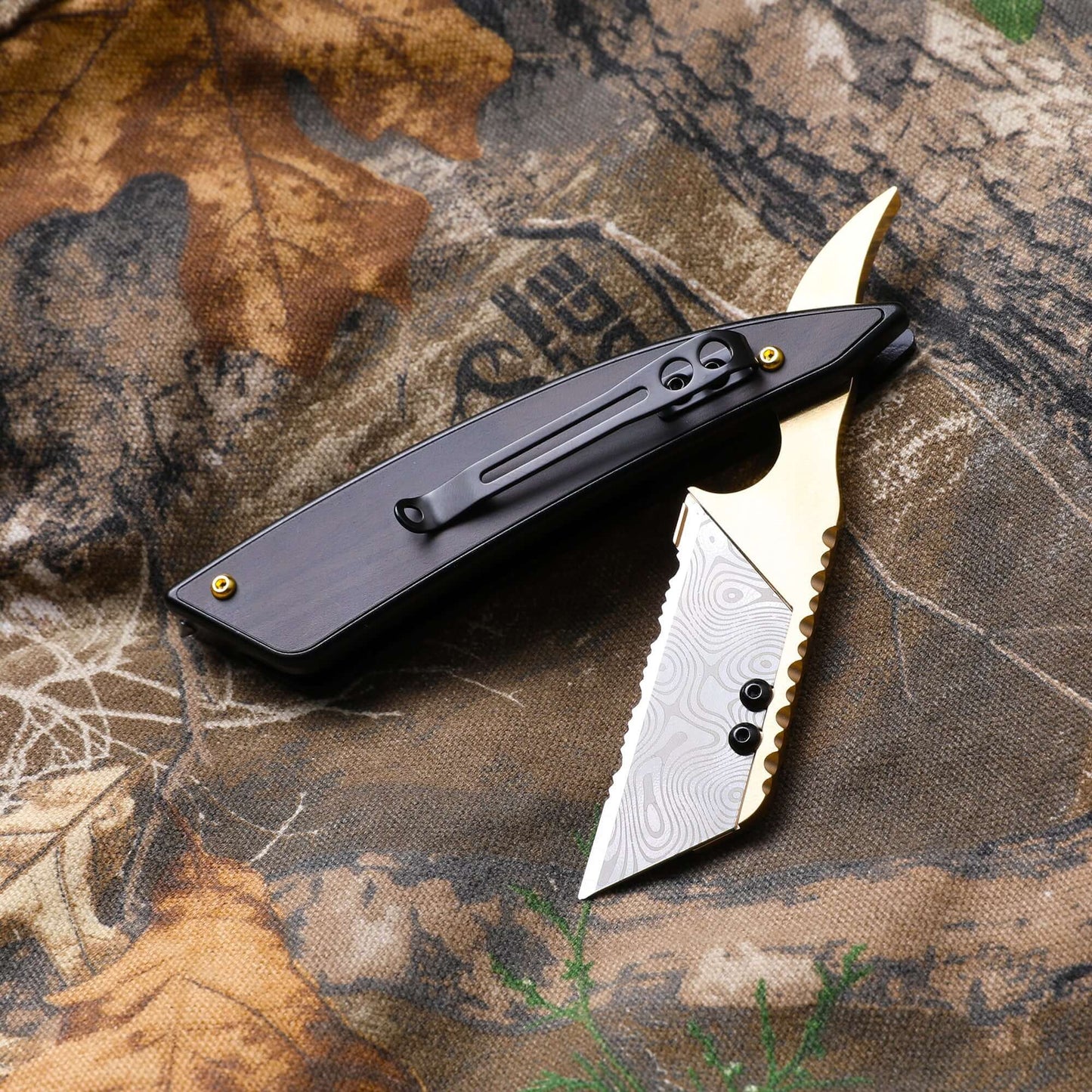 Stinger Brass Edition Vintage Straight Razor Style Utility Blade (Limited Edition)