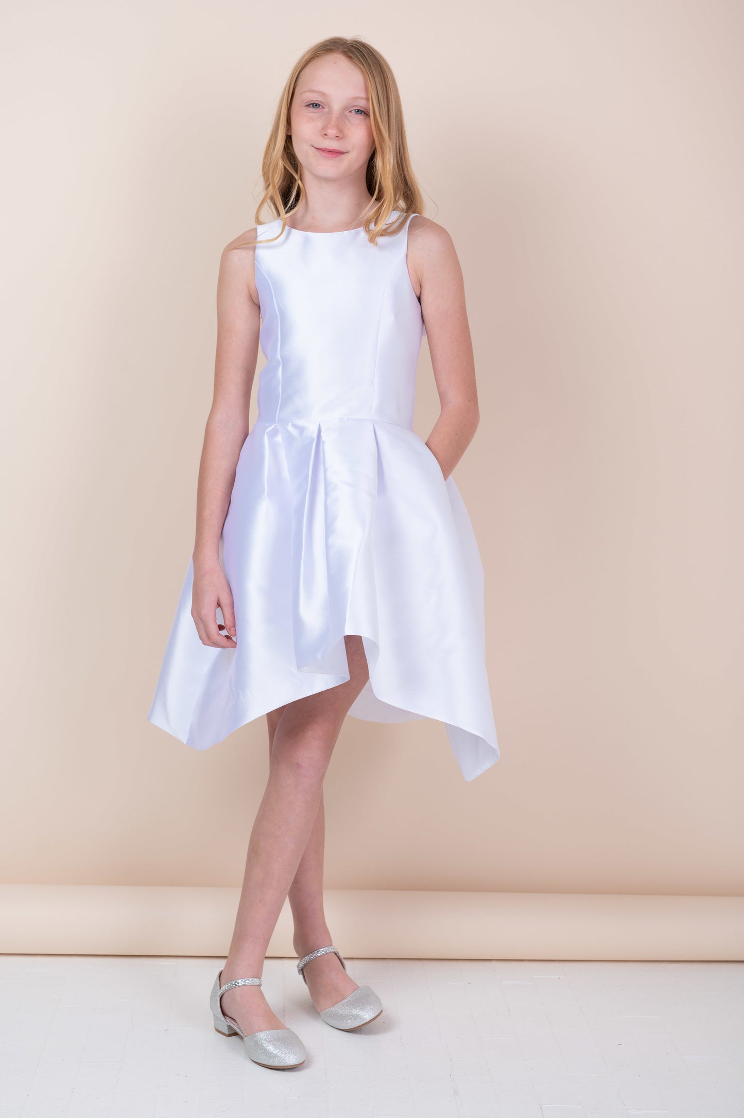 Carmen I White