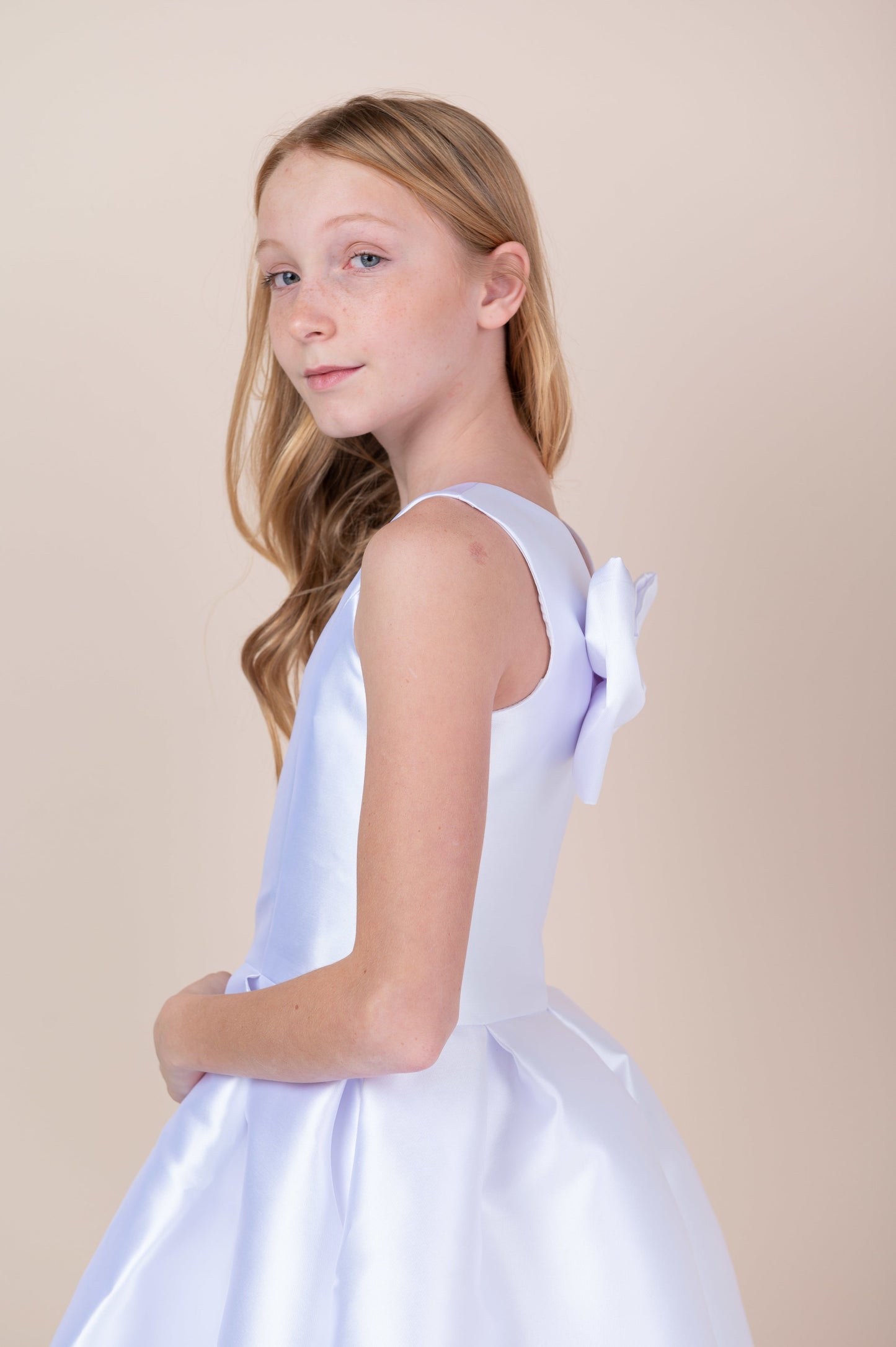Carmen I White