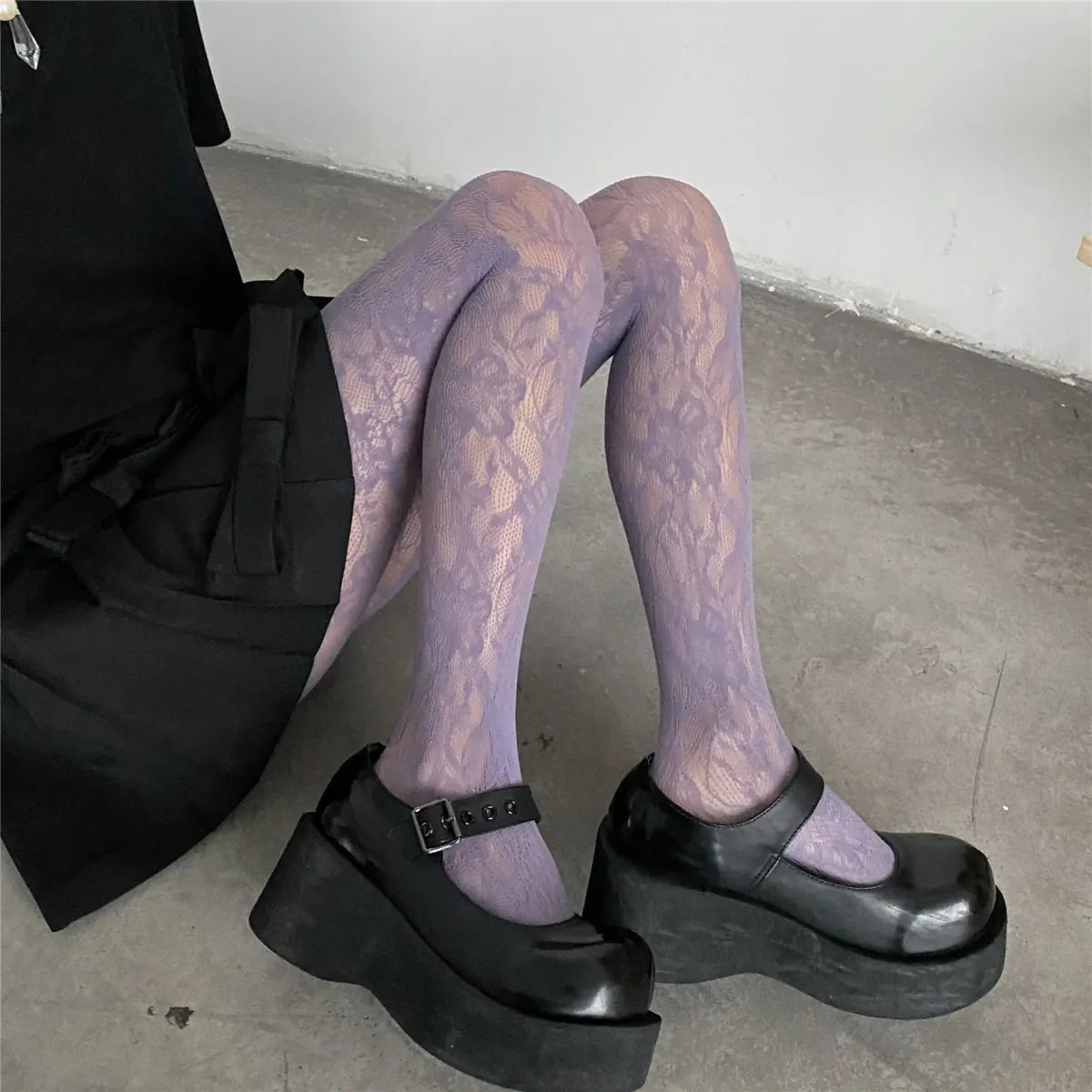 Floral Mesh Harajuku Tights – Embroidered Fishnet Pantyhose