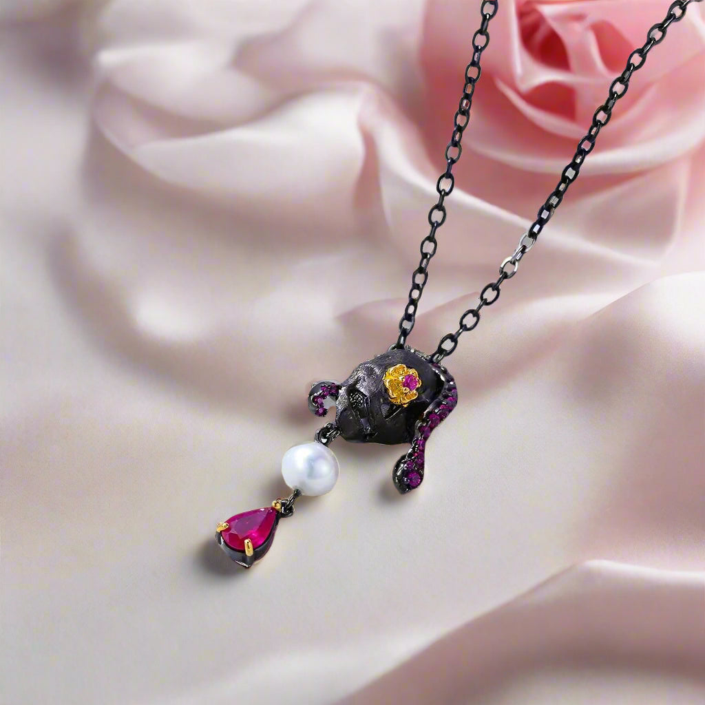 Gothic Skull with Freshwater Pearl Necklace