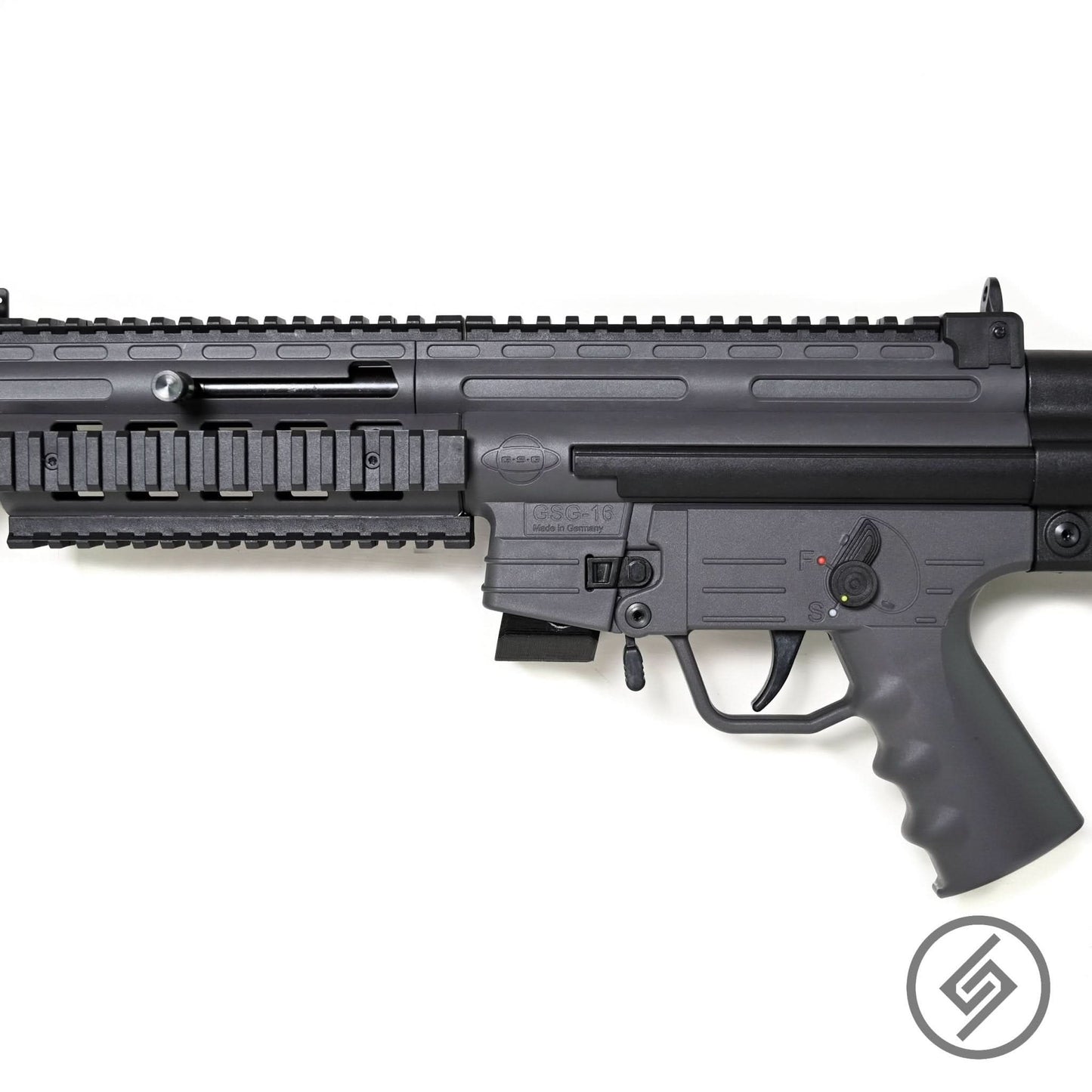 GSG-16  Mount