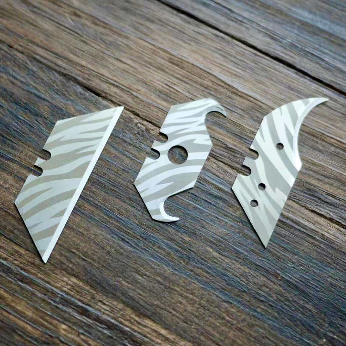 Stinger Laser Engraved Utility Razor Blades, Utility Knife Blades Replacement - Tiger Pattern