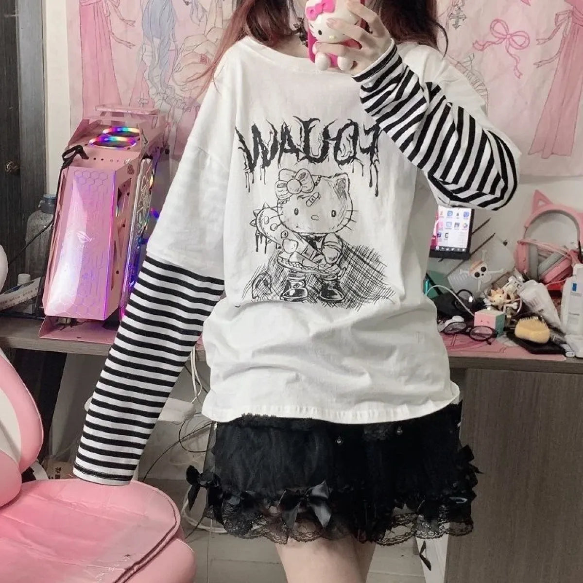 Sanrio Hello Kitty Long Sleeve T-shirt