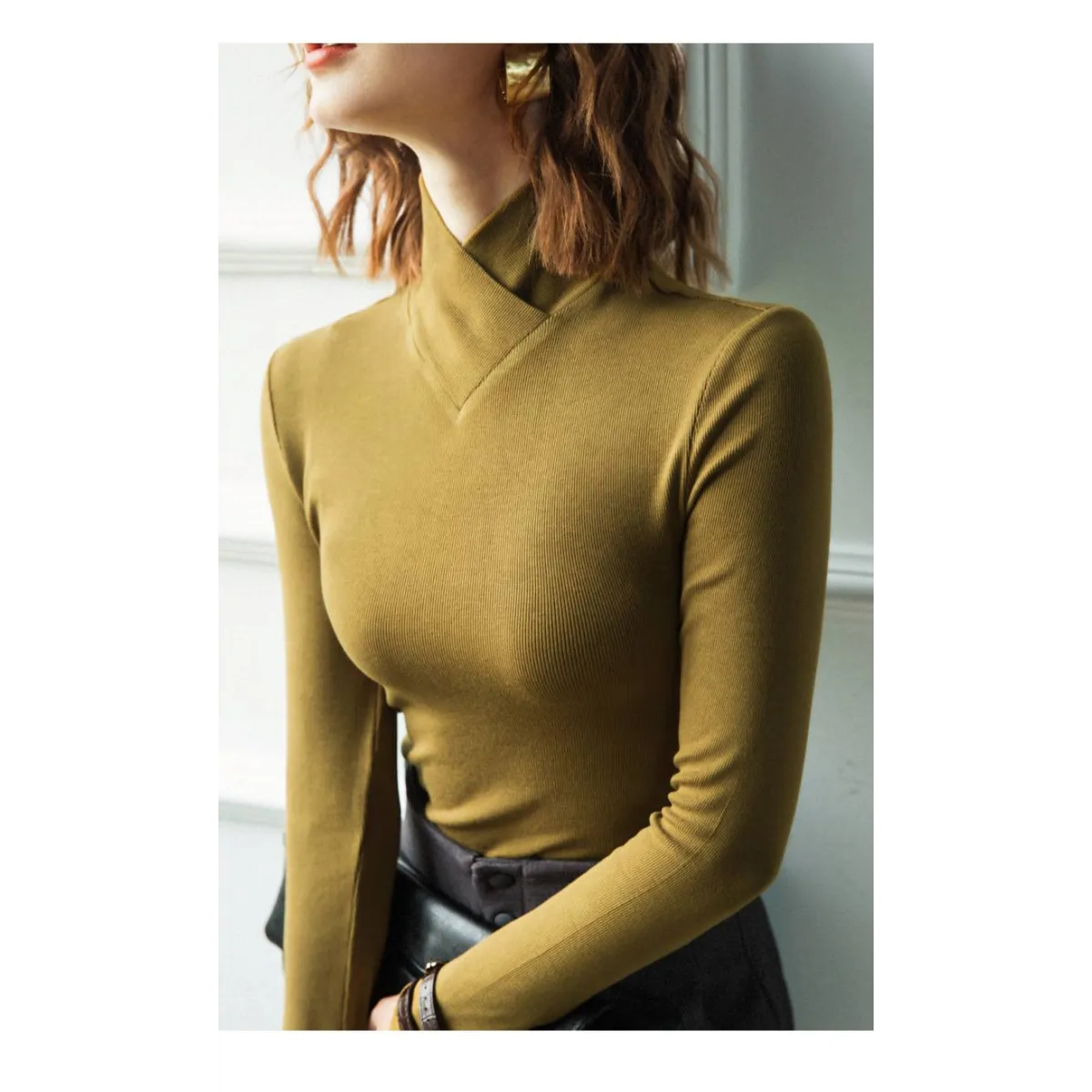 Long-Sleeved Fleece Pullover