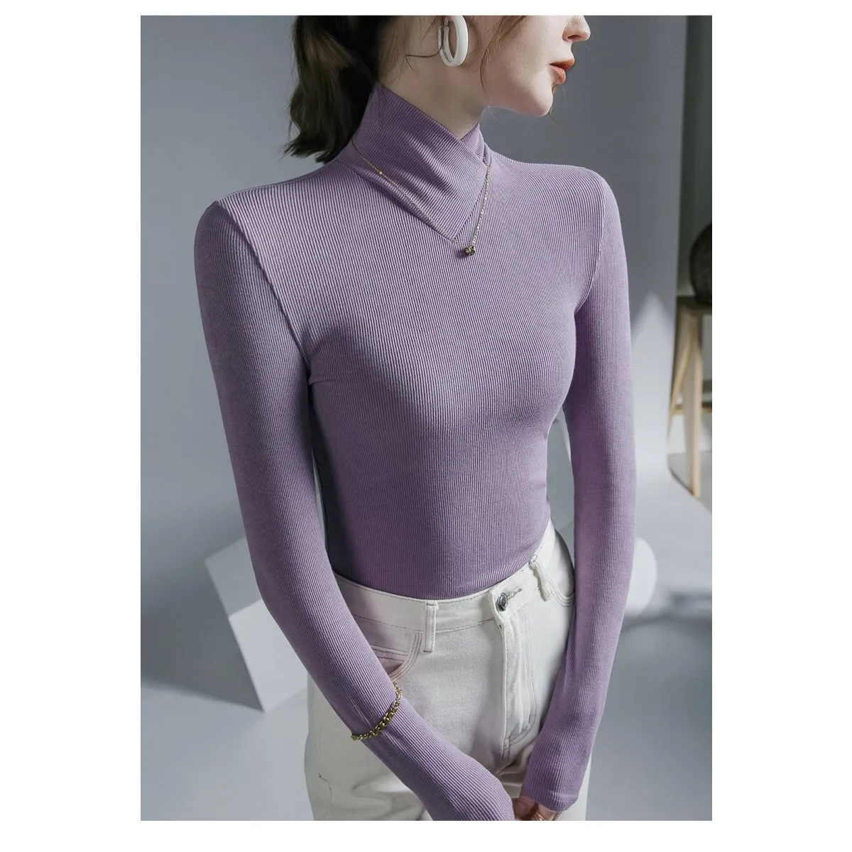 Long-Sleeved Fleece Pullover